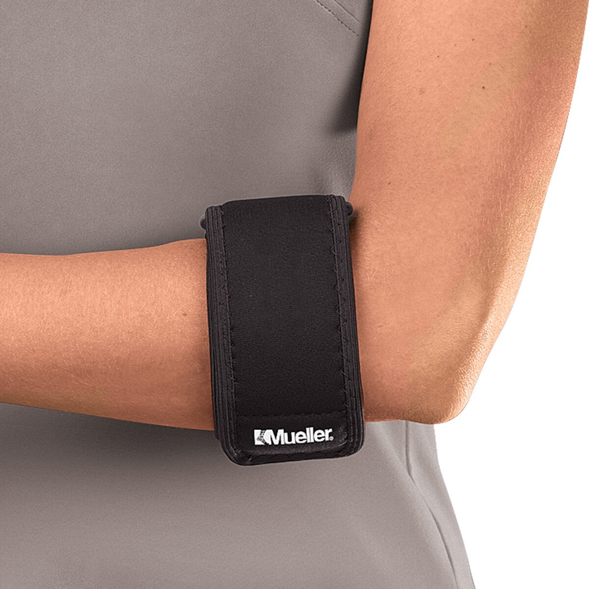 Mueller Sports Medicine Tennis Elbow Support with Gel Pad – Black