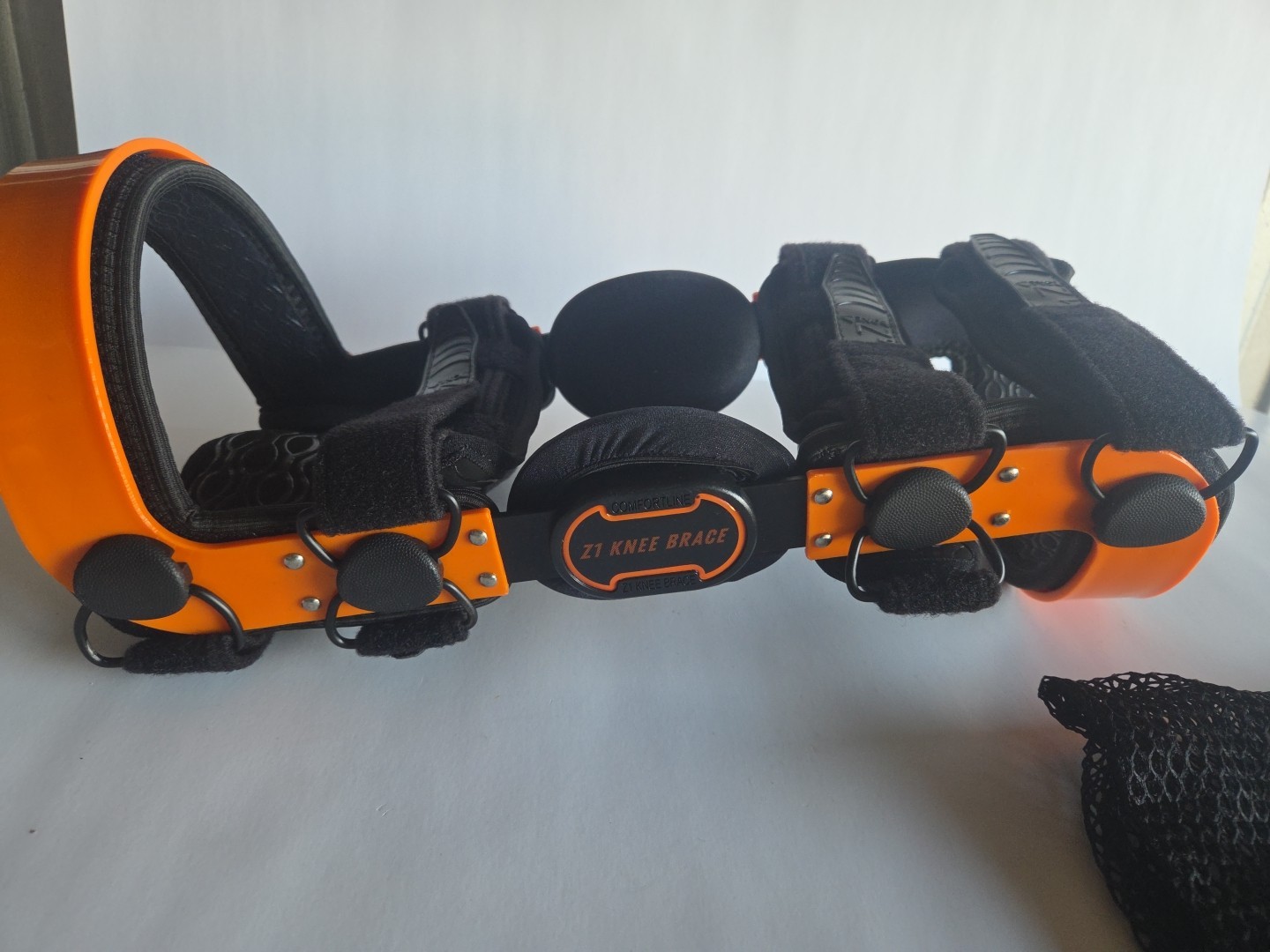 Z1 K2 Knee Brace for ACL Ligament Sports Injuries OA & Knee Pain for Men & Women