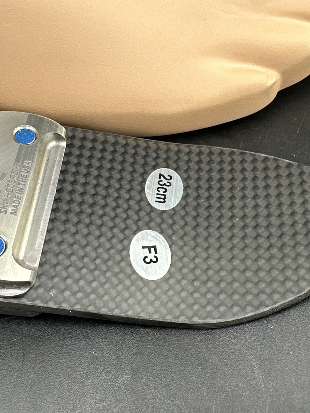 College Park Odyssey K3 Hydraulic Ankle Prosthetic Foot, Right Shell. Size 23.