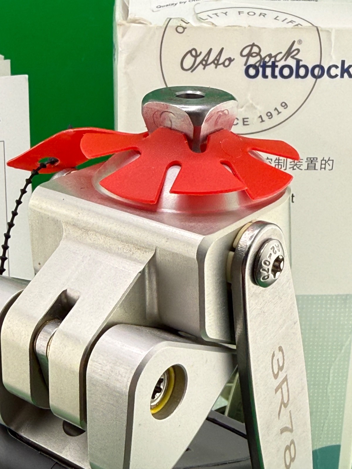 Ottobock Otto bock 3R78 prosthetic knee. 2023. New condition