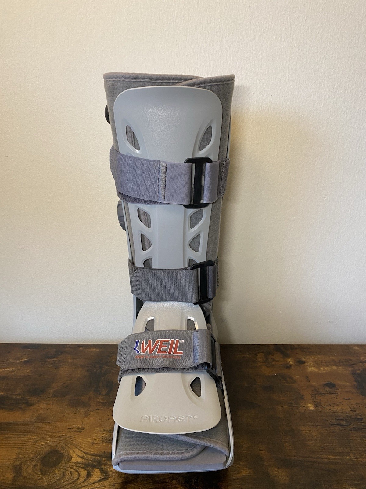 Aircast AirSelect Standard Walker Boot Large 01EF-L Right Foot Air Pump Gray