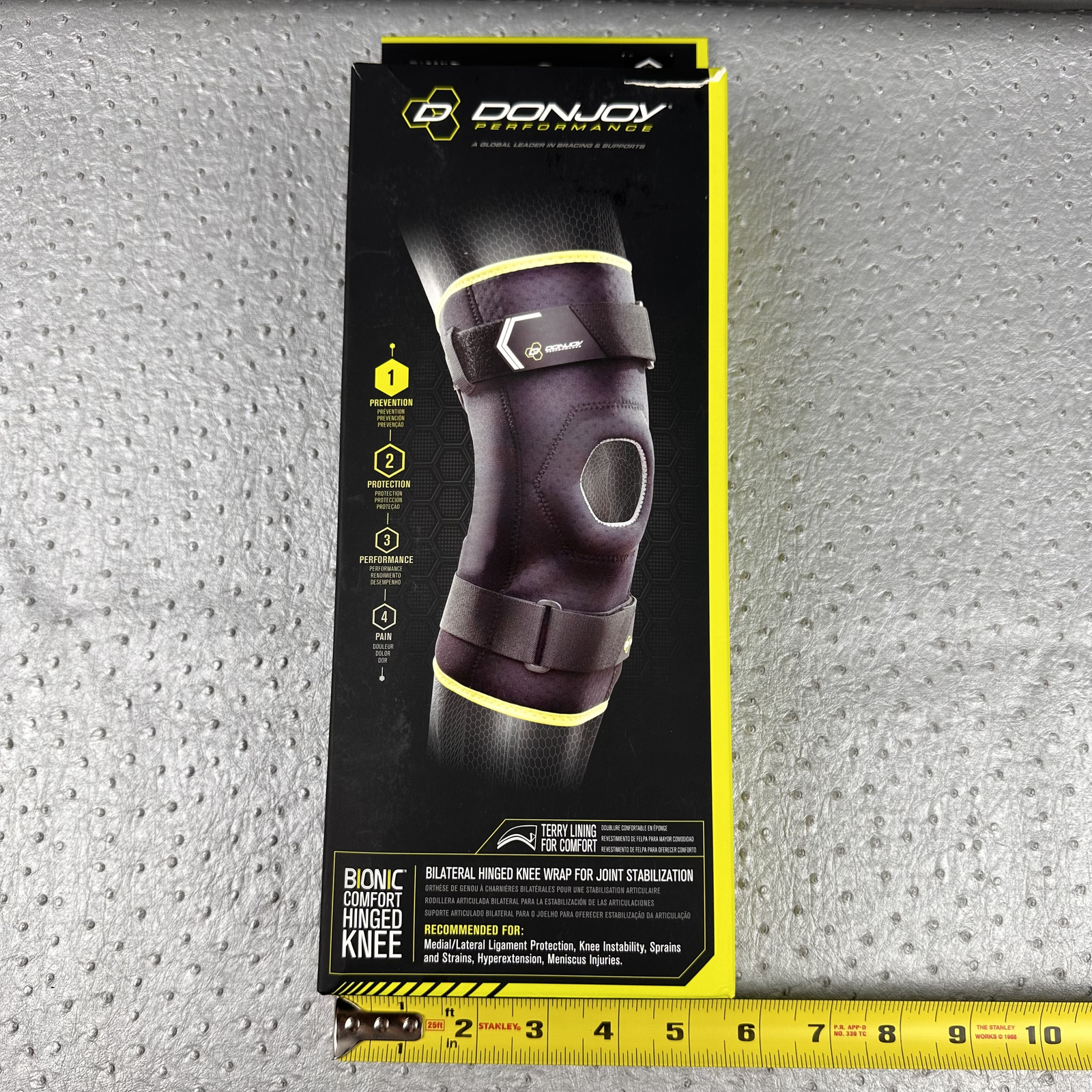 DonJoy Performance Bionic Comfort Hinged Knee Brace S/M Patella Stabilization
