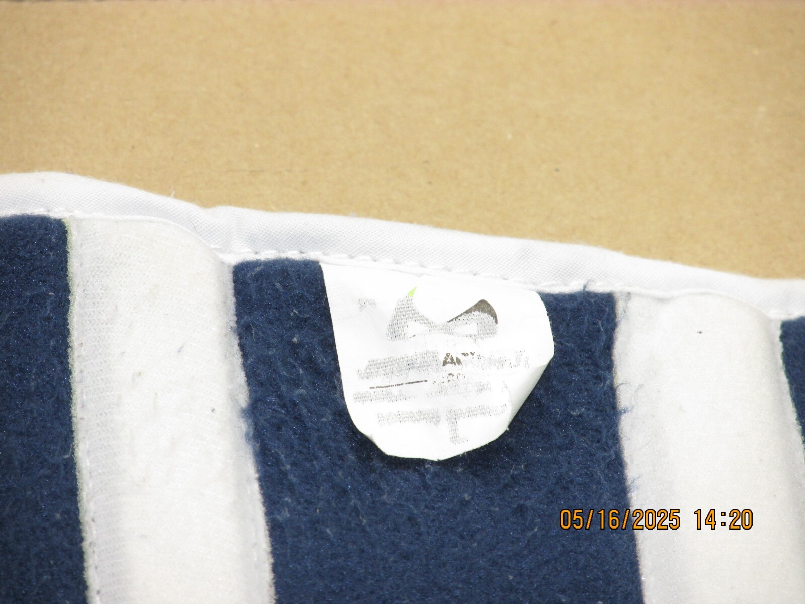 The listing is:(1) Braceability Adult Elbow Stabilizer Item # 10E04 LargeB
