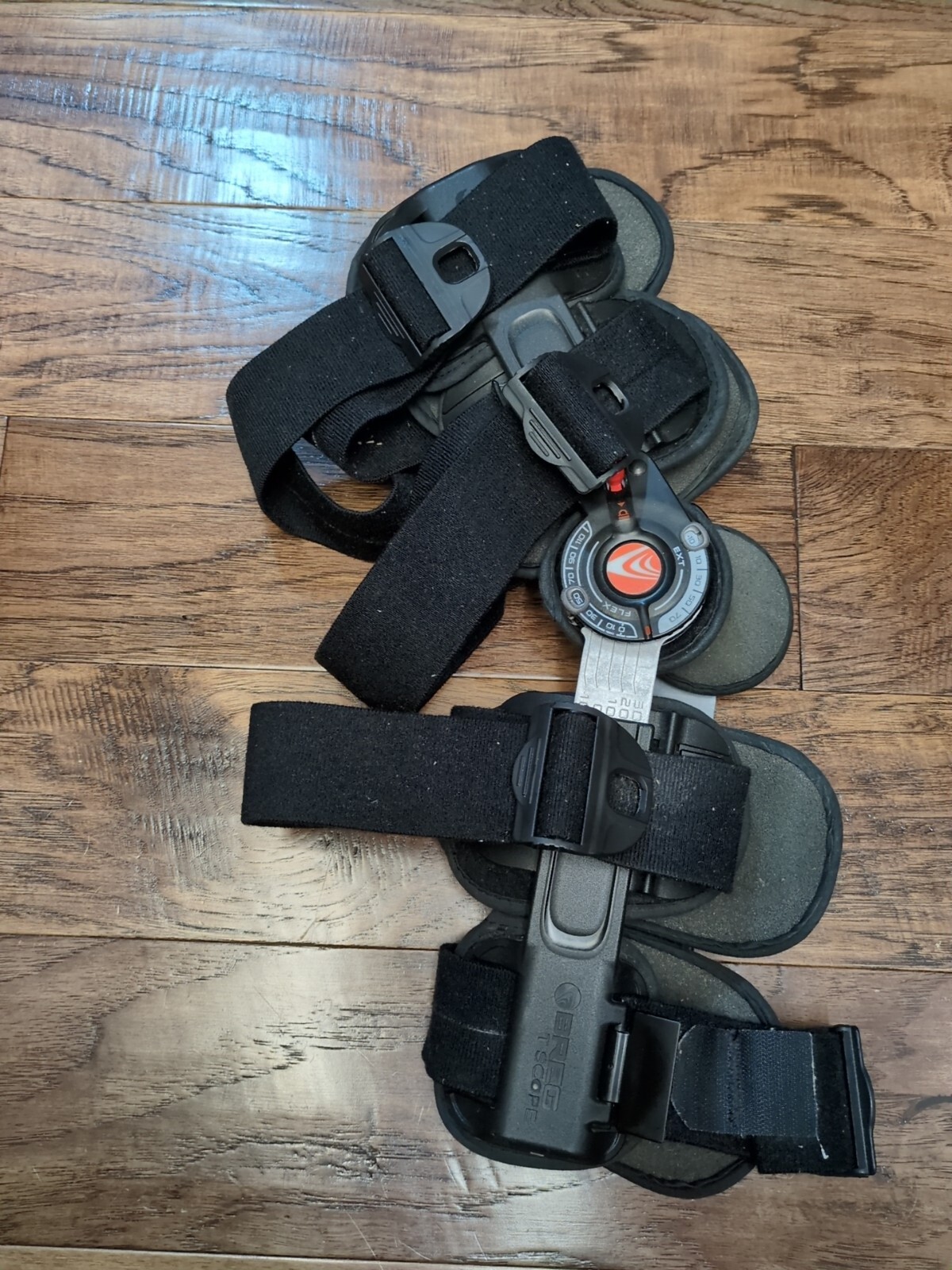 Breg T Scope Premier Post-Op Padded Adjustable Knee Brace Left/Right