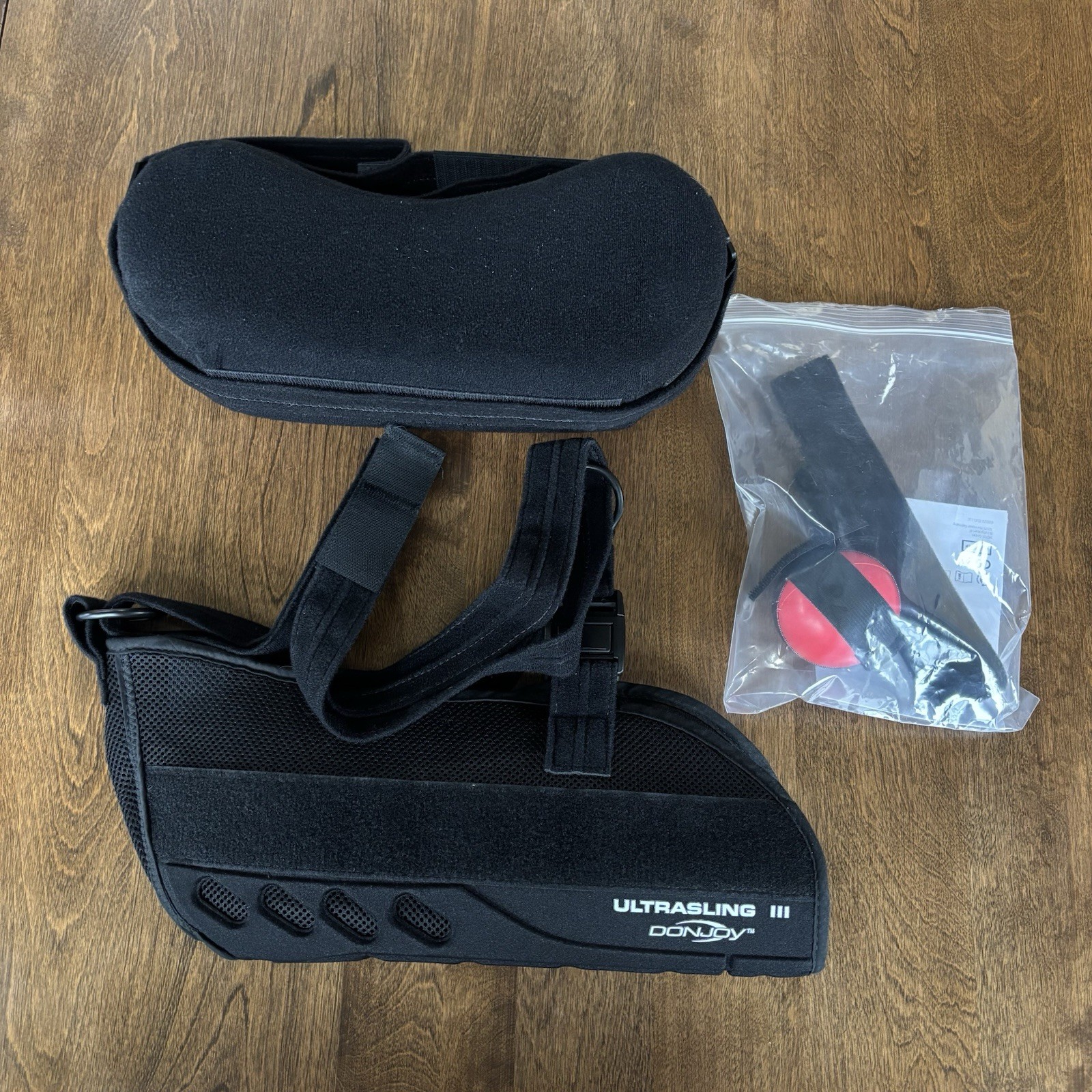 DonJoy UltraSling II/III De-Rotational Strap Size Medium Black