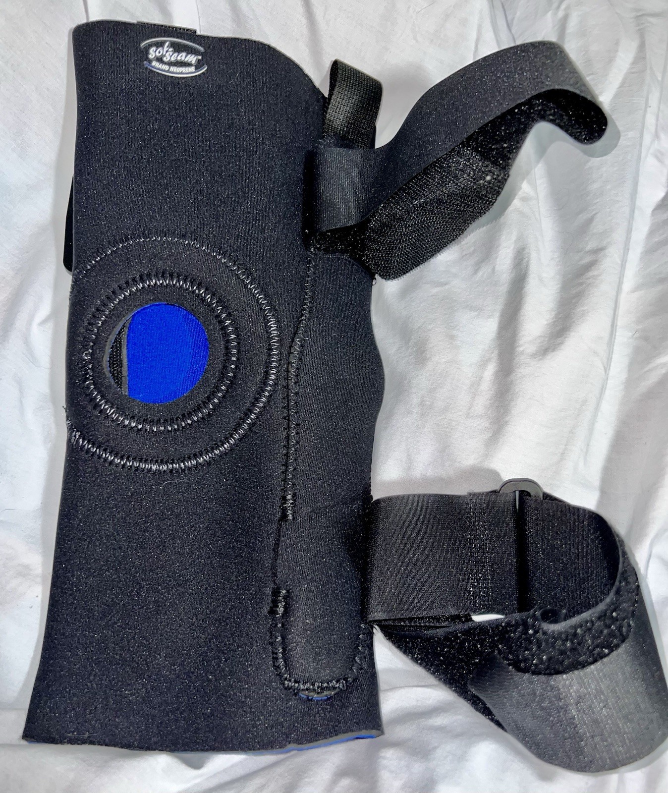New High Quality Medical Grade 4MM Patella Knee Brace Hinged Open Popiteal