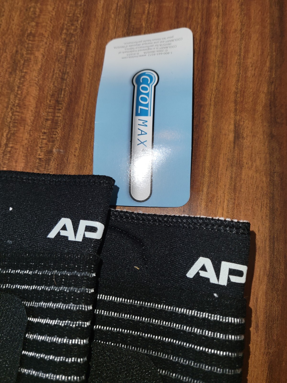 APEX Ankle/Foot Gauntlet/Stabilizer/Wrap/Support–Non Slip/Cool Max/Black–Small