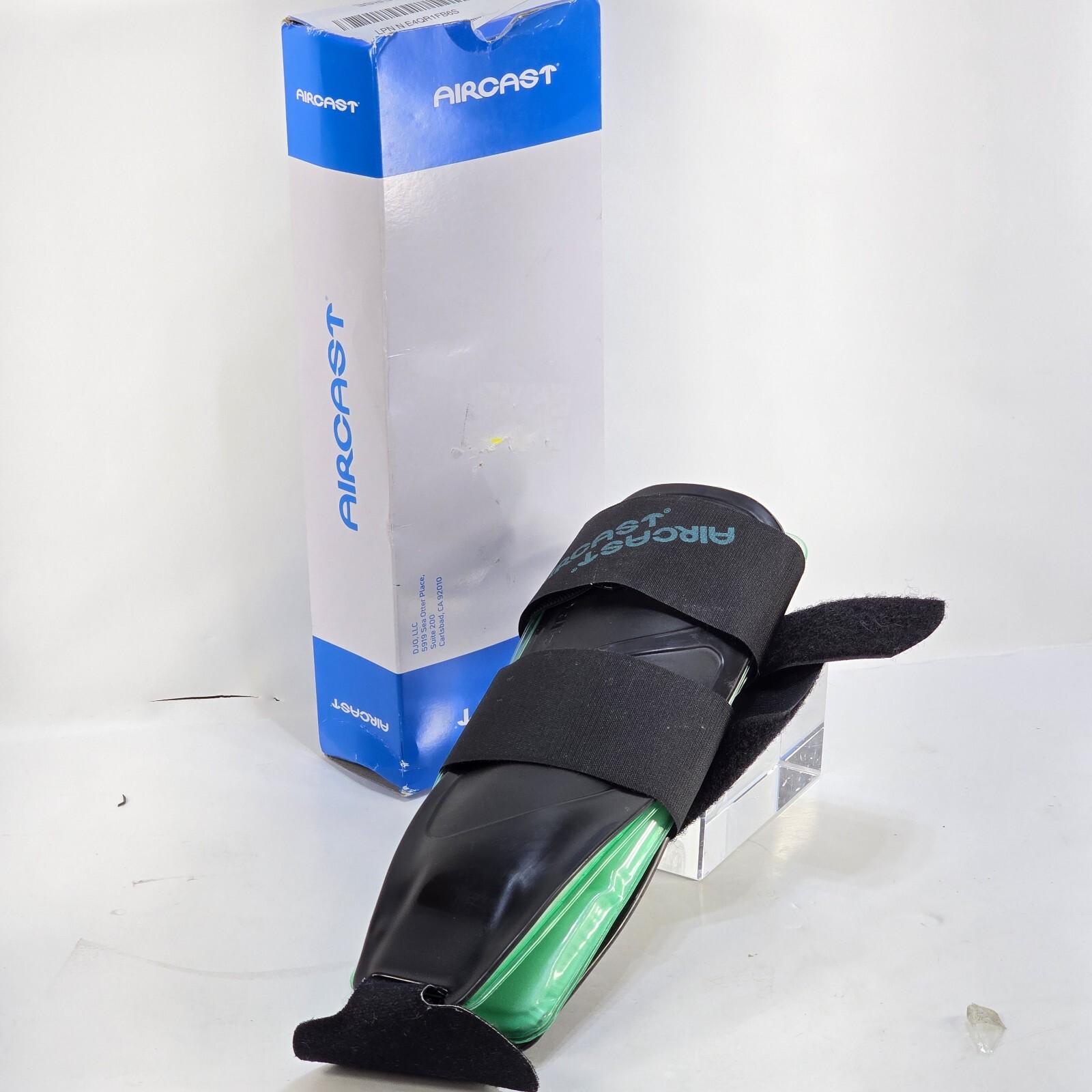 Aircast AC141AB08 Air-Stirrup Universe Ankle Support Brace, One Size Fits Most