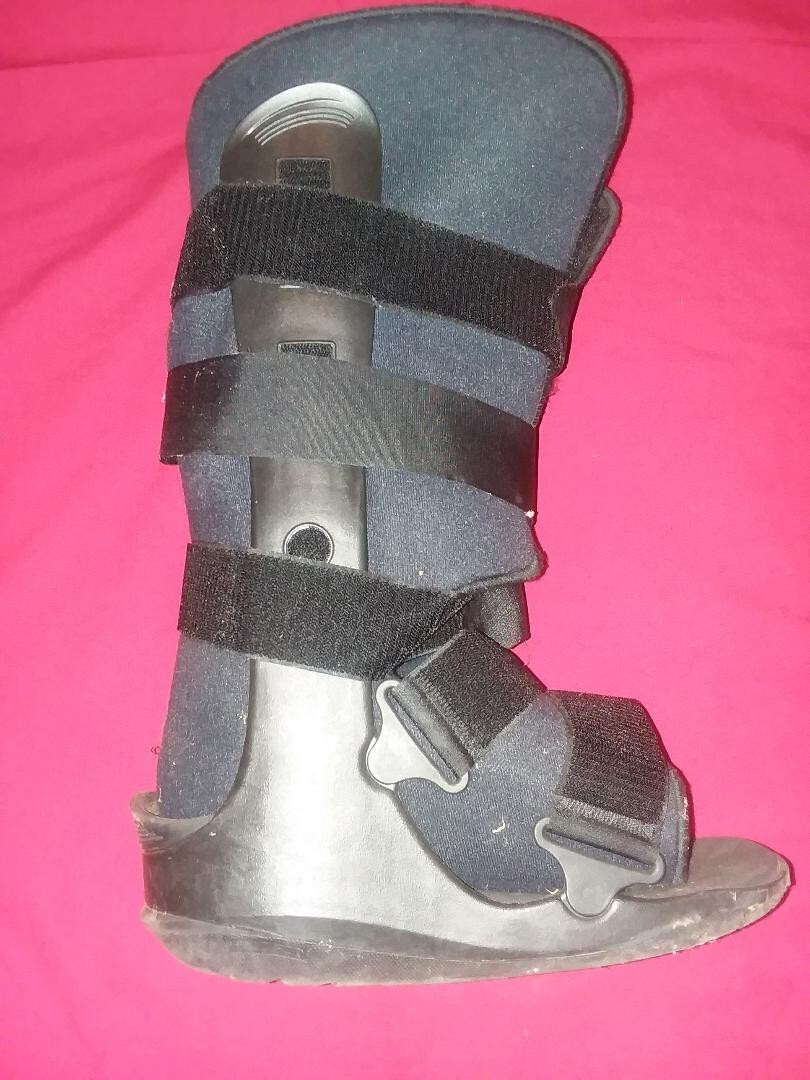 DJO PROCARE XCEL TRAX PNEUMATIC WALKING BRACE BOOT LARGE SHOE ORTHOPEDICS