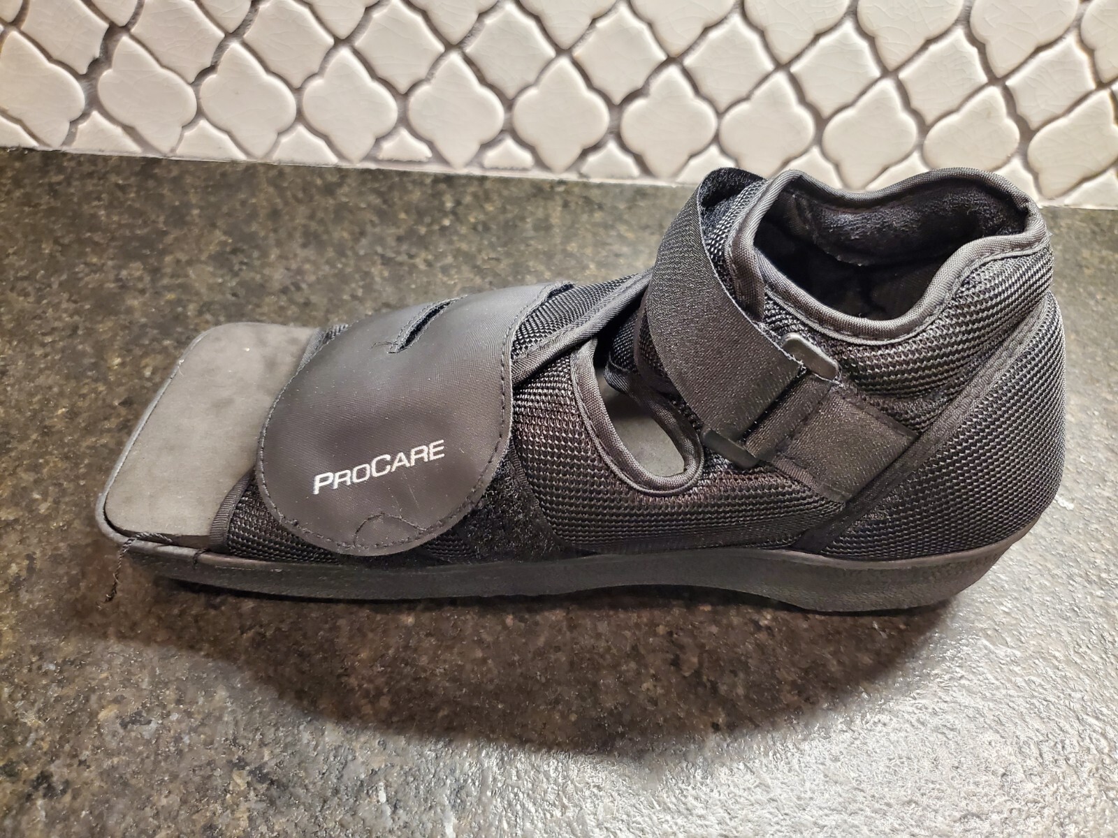ProCare Squared Toe Post-Op Shoe EUC Size: Medium
