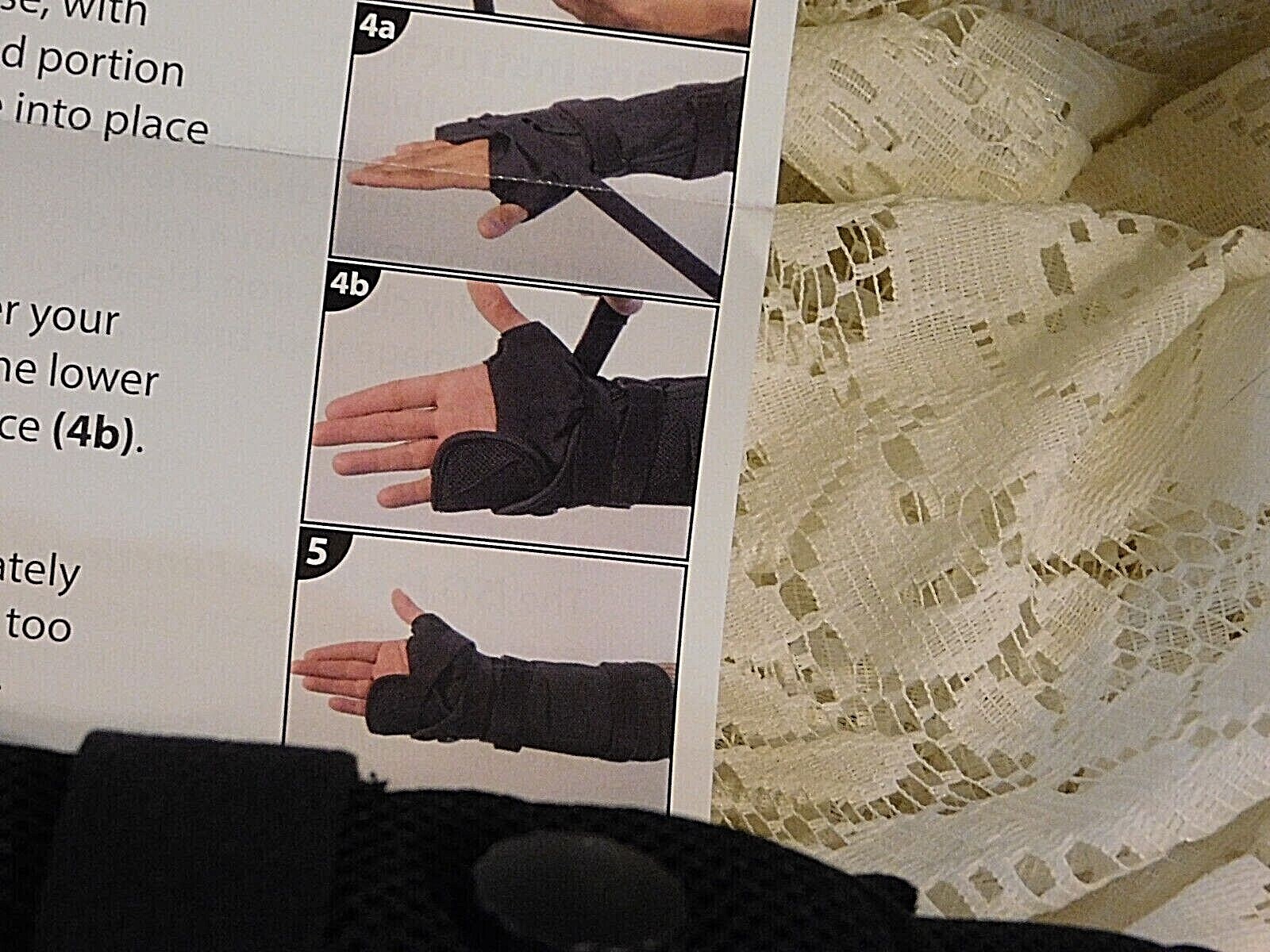 Wrist Brace Positioning ISO Black Set of 1