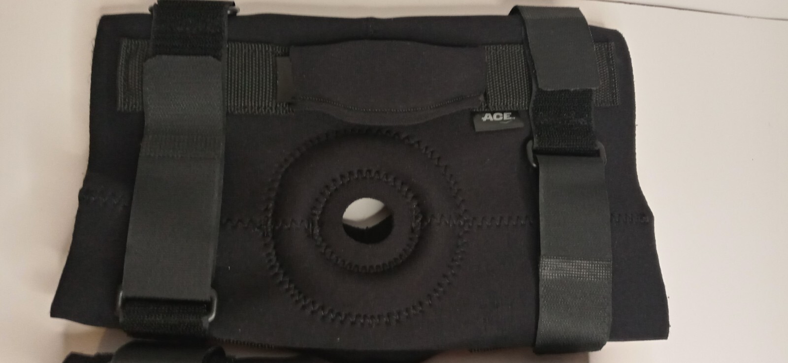 ACE BRAND STABILIZING HINGED ADJUSTABLE KNEE BRACE, LEFT OR RIGHT *DM