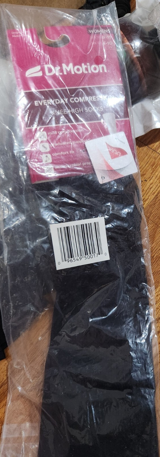 Dr. Motion Everyday Compression Knee High Socks BLACK Womens 9-11
