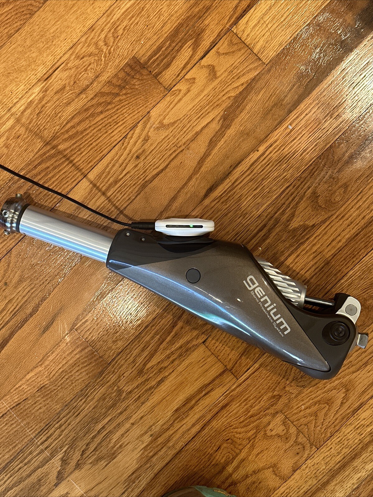 2013 Otto Bock OTTOBOCK Genium Prosthetic Knee. Does not include charger