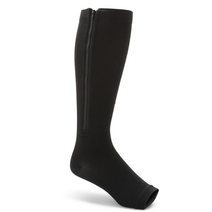 Hammacher Schlemmer 96837 Unisex Easy On Compression Socks 1Pair Sz MED Black