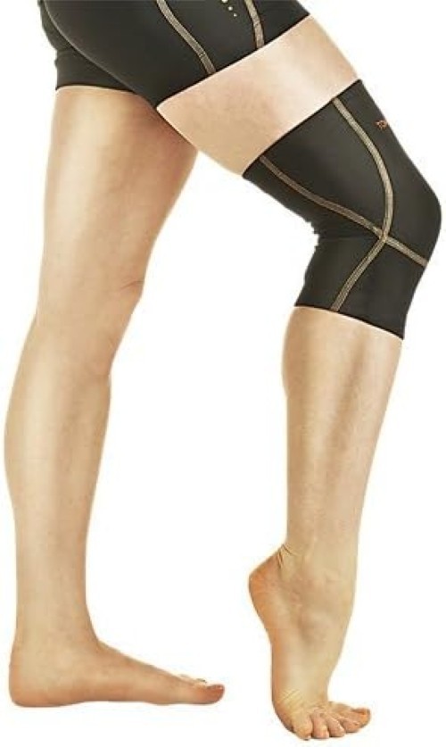Tommie Copper Performance Compression Knee Sleeves – Black/Medium