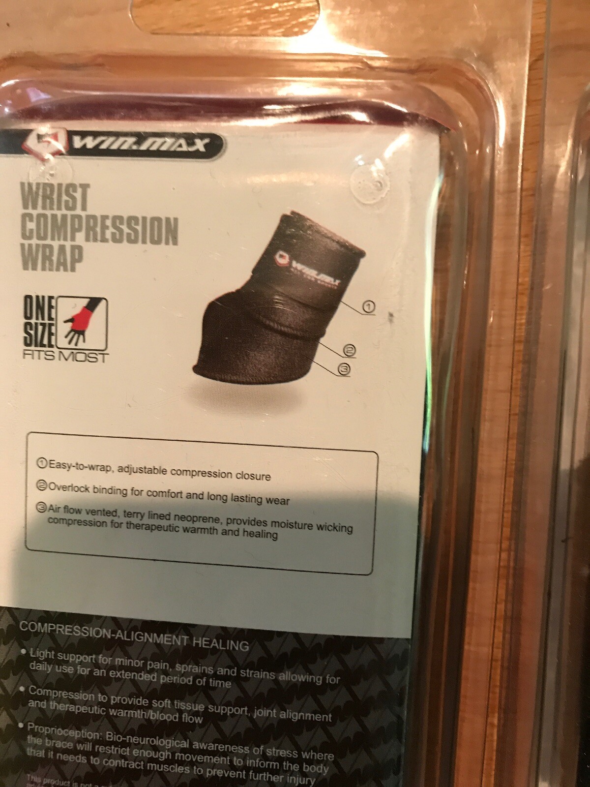 Winmax Wrist & Palm Support NIP One Size Fits Most Lot Of 2