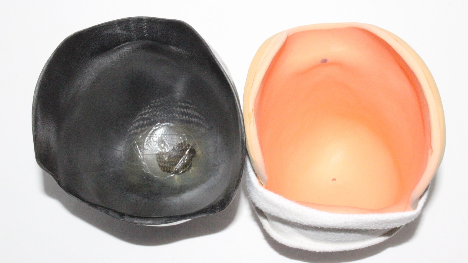 VERY CLEAN BELOW-KNEE CARBON FIBER PROSTHETIC LEFT SOCKET w/ FOAM COMFORT INSERT
