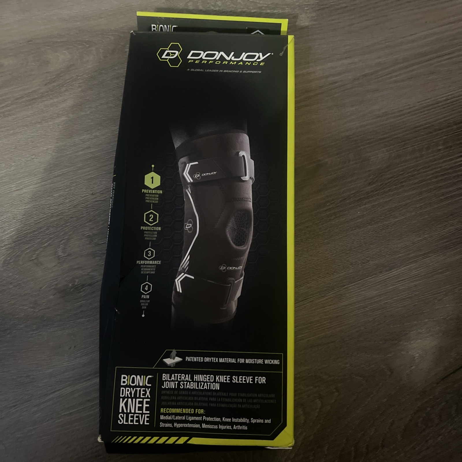 DonJoy Performance Bionic Drytex Knee Sleeve Black SMALL