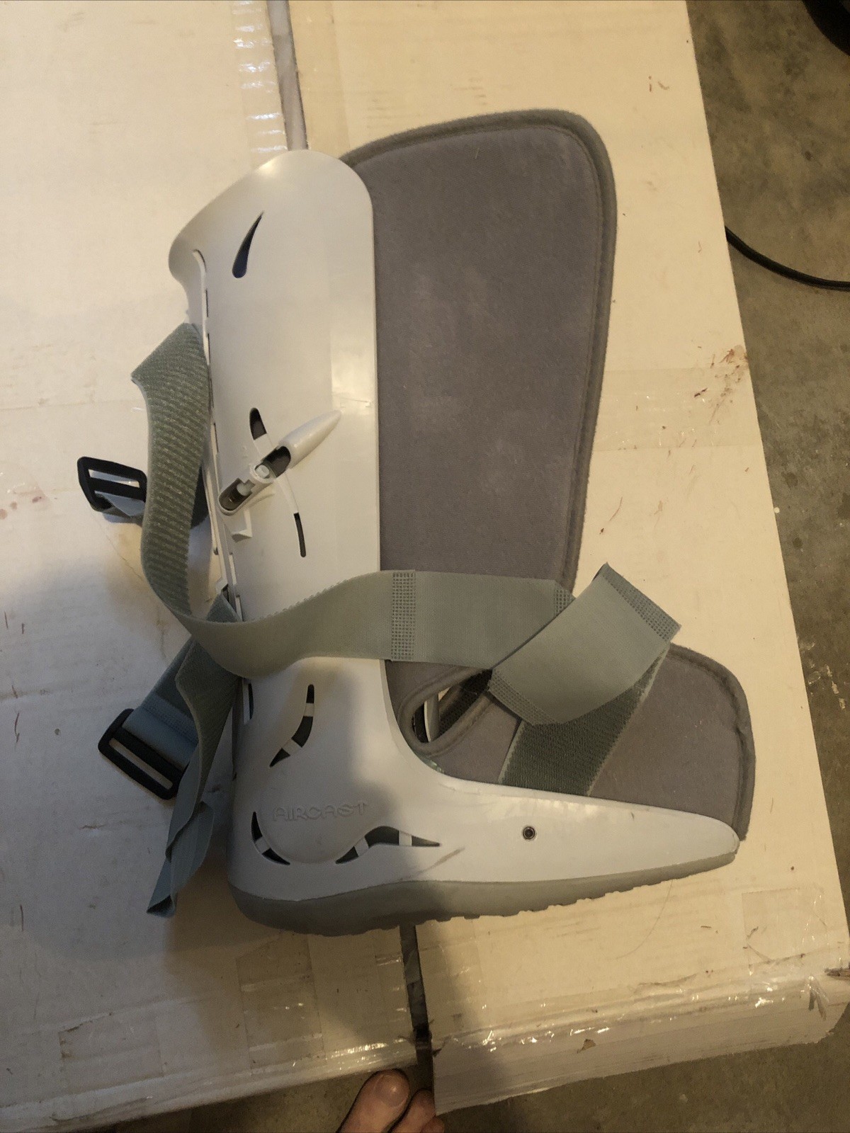 Aircast AirSelect Walker Brace/Walking Boot Elite Large Pre-owned