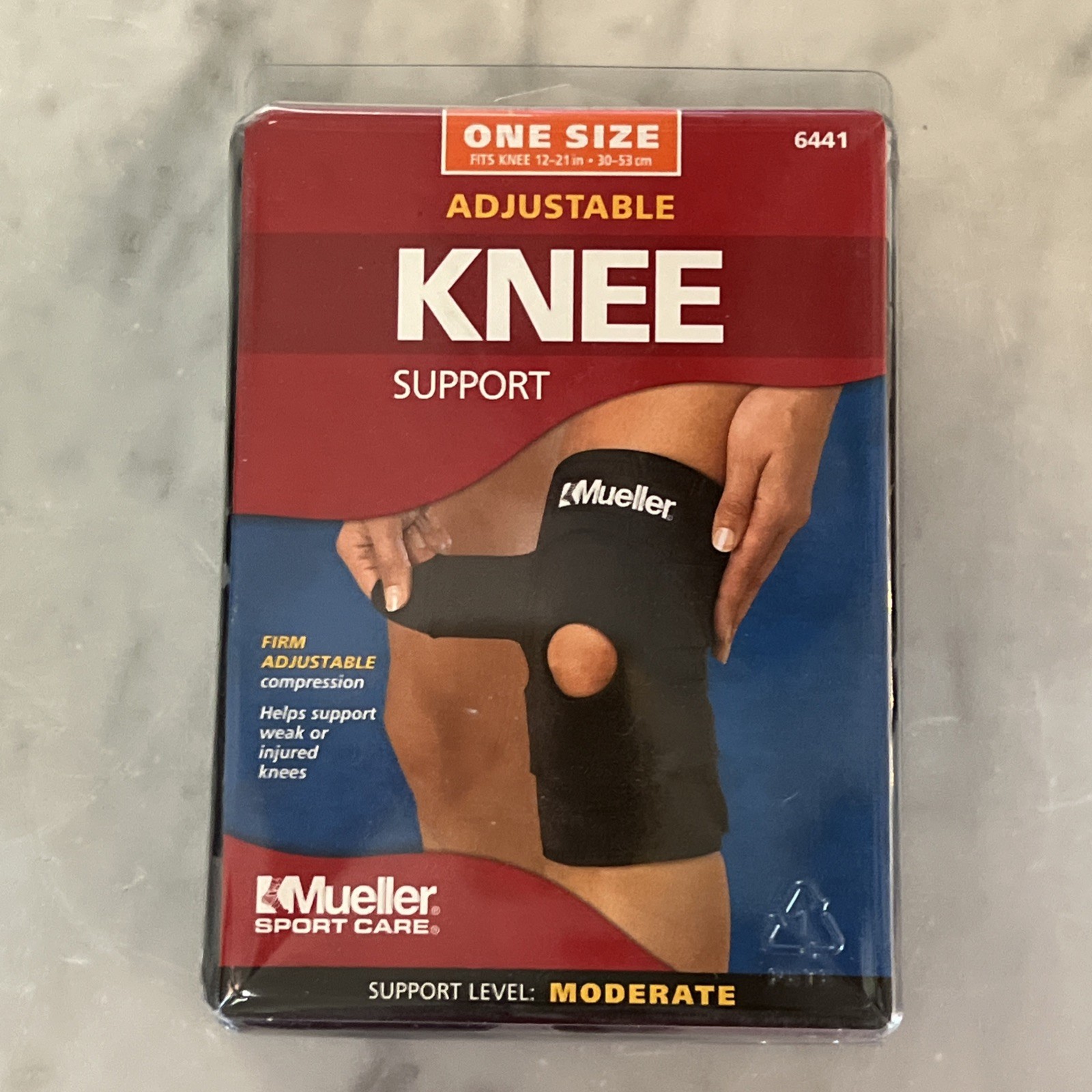 MUELLER Sport Care Adjustable Knee Support #6441-1 Open Patella Moderate Support