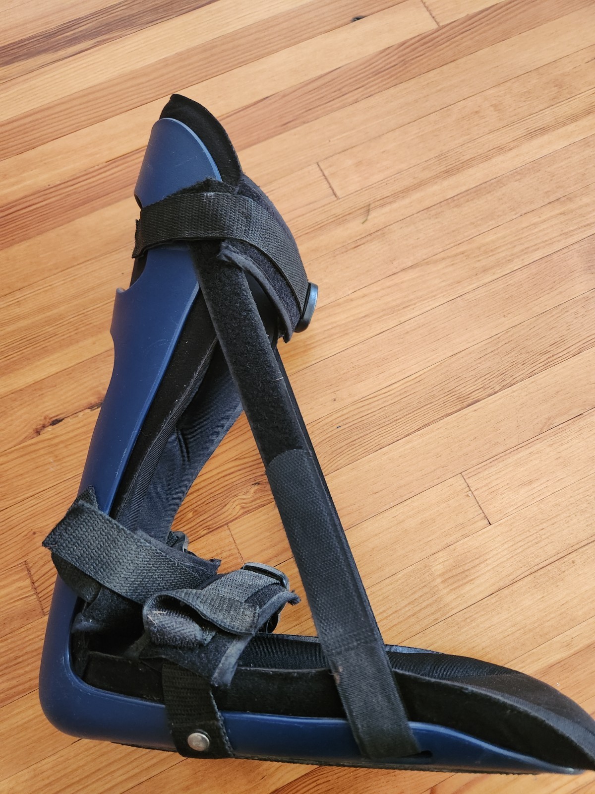 Plantar Fasciitis Night Splint Adjustable Foot Brace for Pain Relief & Achilles