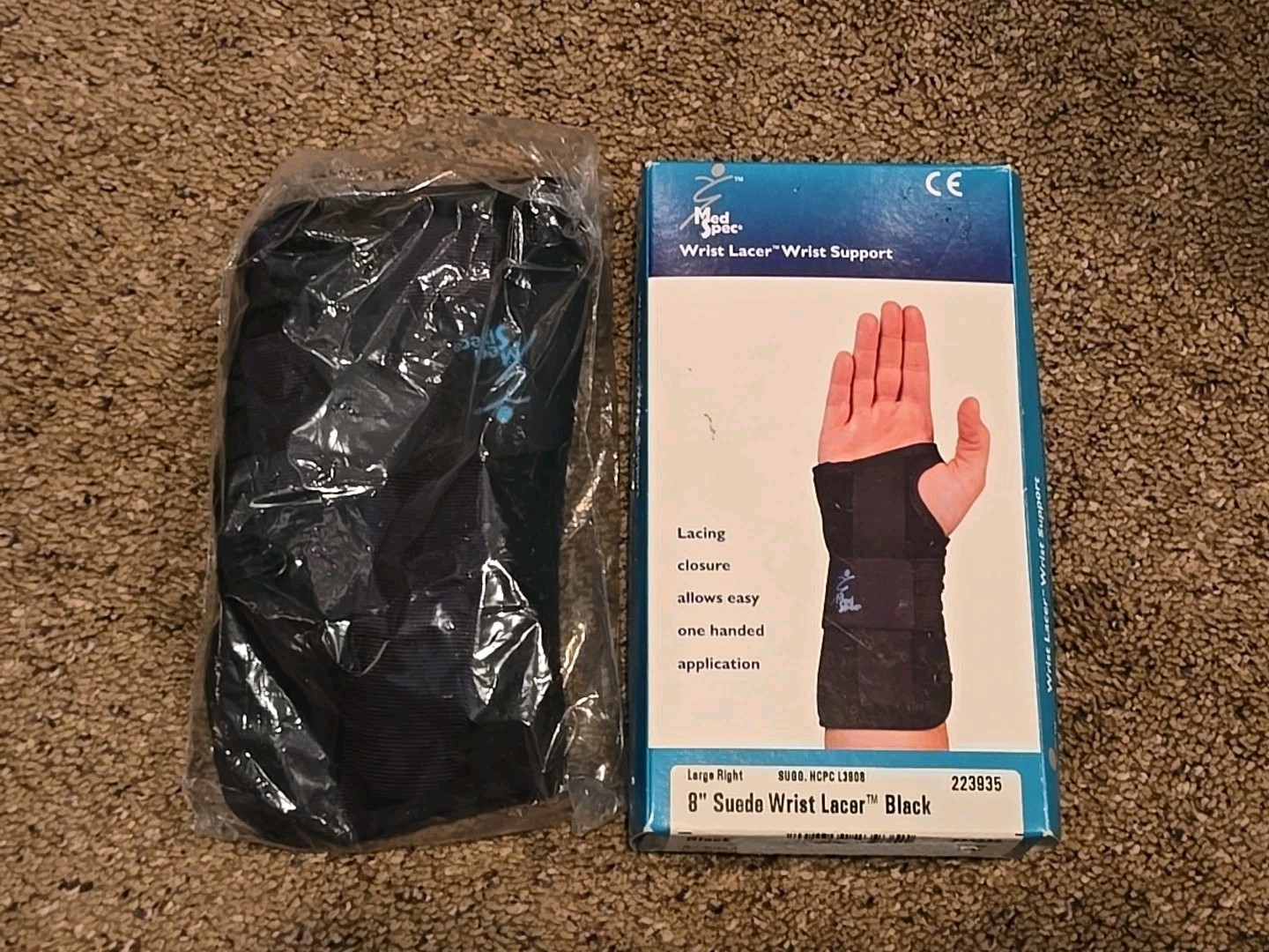 Med Spec Wrist Lacer Wrist Support 8in. Large Right Hand Wrist 223935