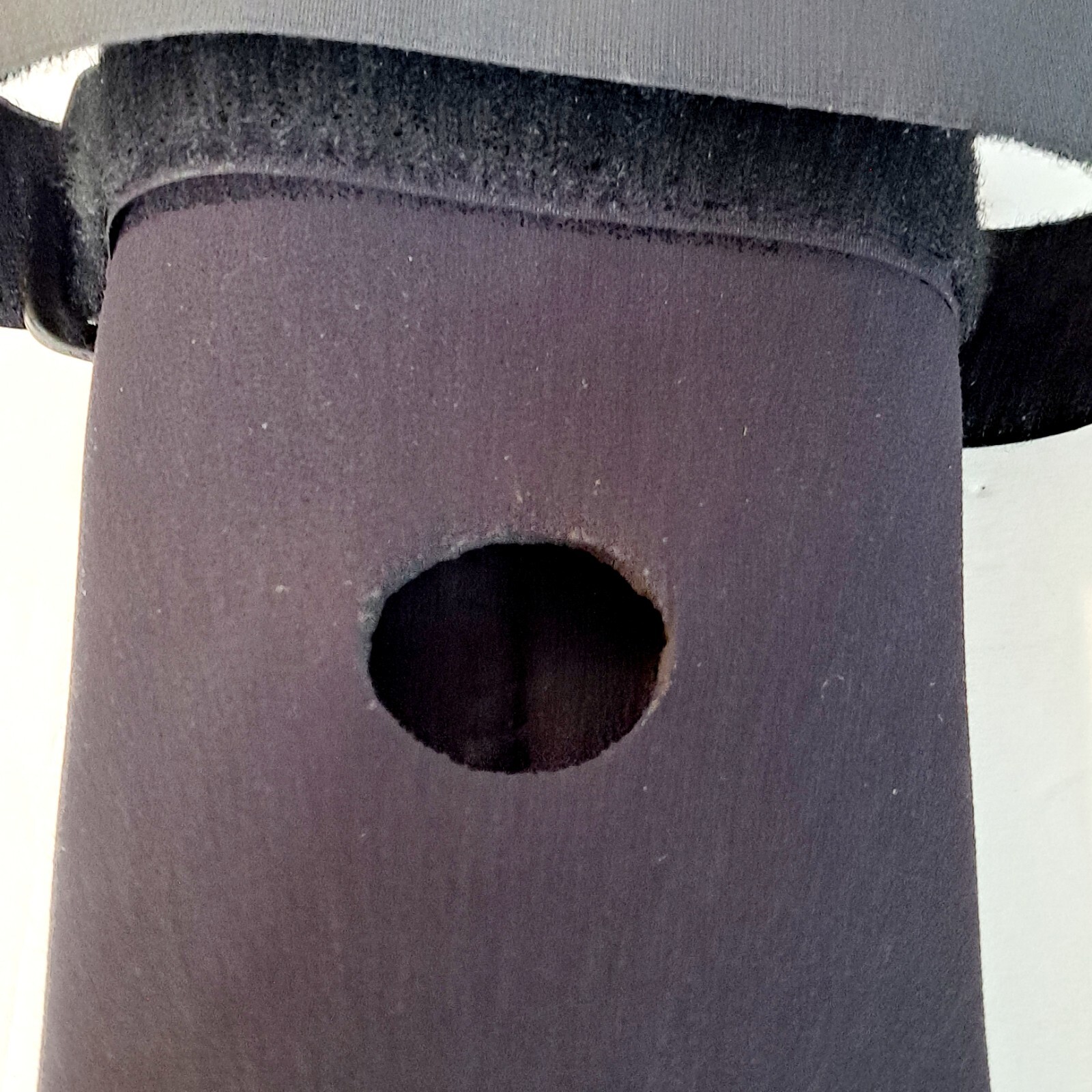 BREG Economy Hinged Knee Brace L Wraparound Neoprene Pull On EXC Many Good Pics