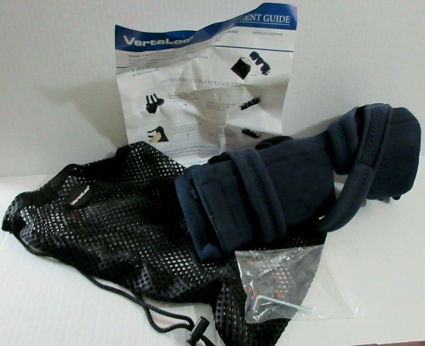 Vertaloc Performance Wrist Support Brace Universal VL307PWB Dark Navy Blue w Bag