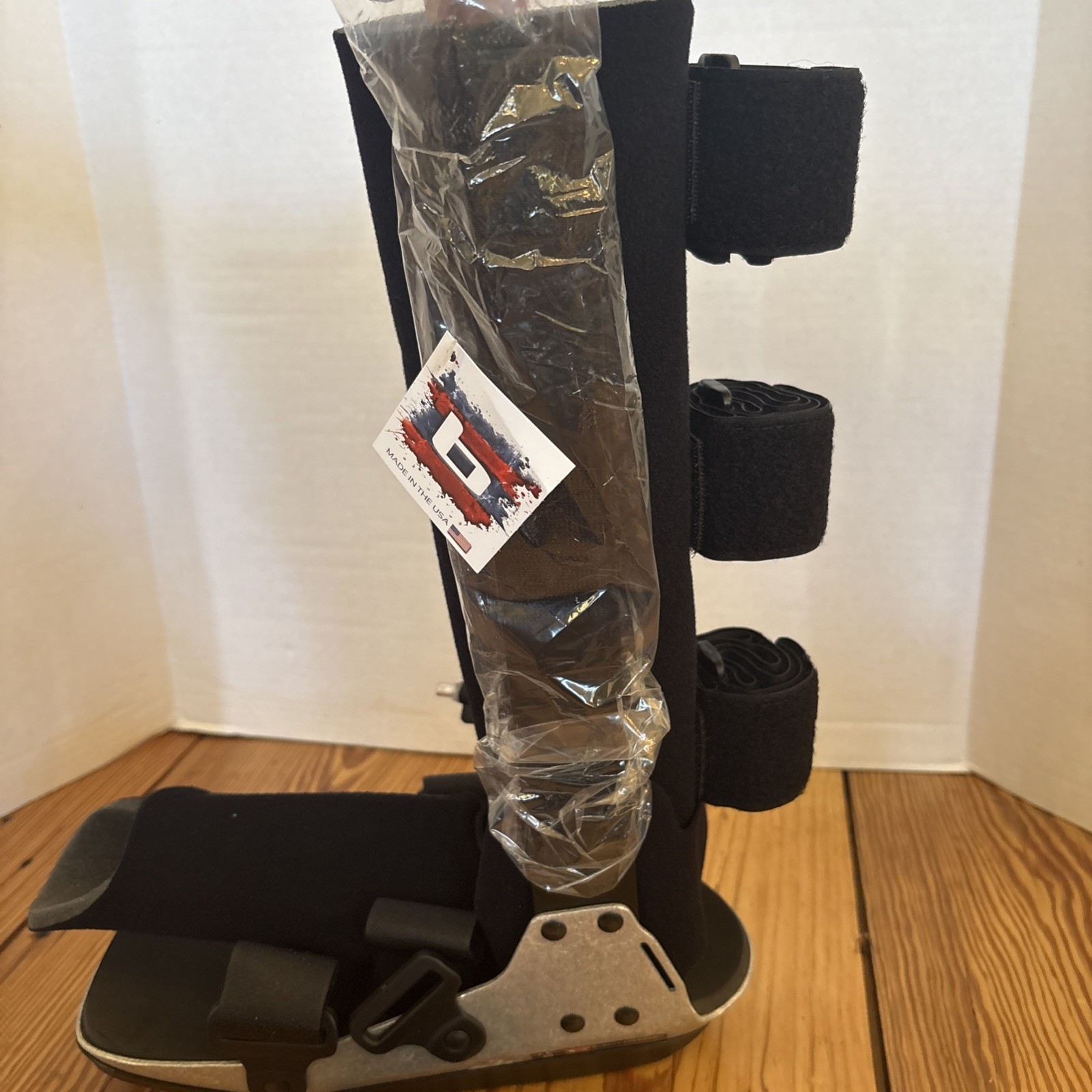 Bledsoe Pneumatic Air Walker Size Medium BL210005 Unisex Black New In Box