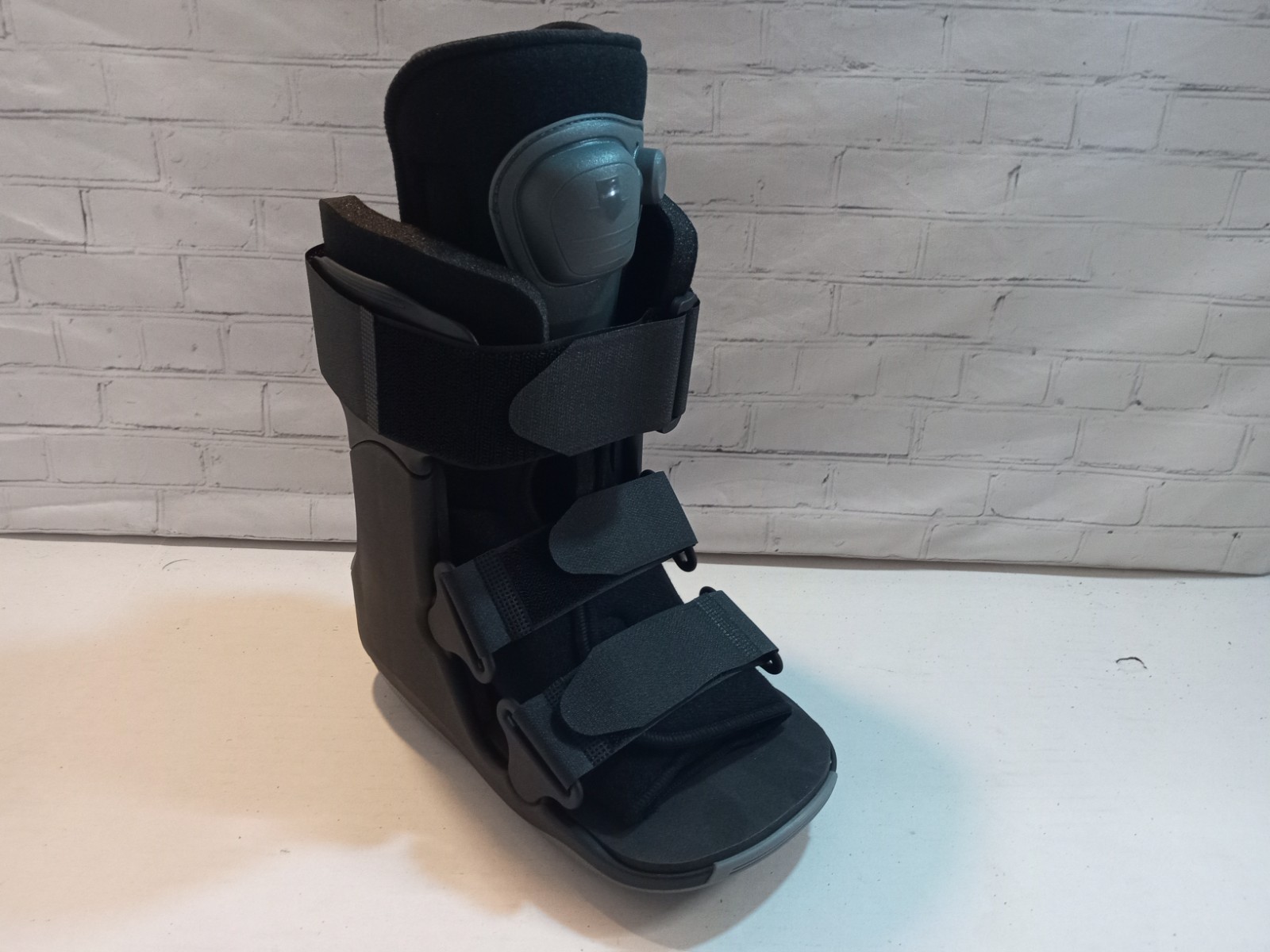 BREG Air Walker Boot SoftGait Short XS 100618-010 ****FREE SHIPPING****