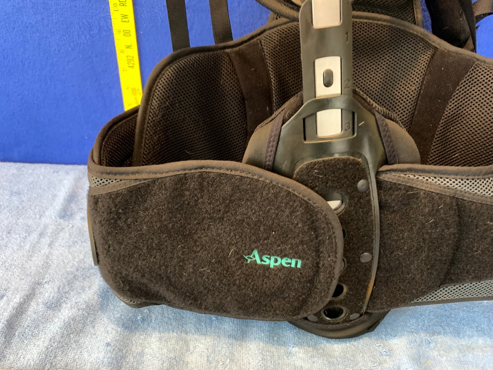 Aspen Vista Back Brace TLSO size Large