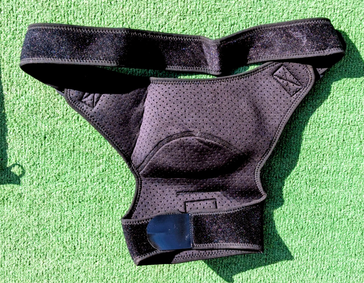 Adult JJays Shoulder Brace Unisex Heat/Ice Pocket Adj OSFM Shoulder Strap EUC