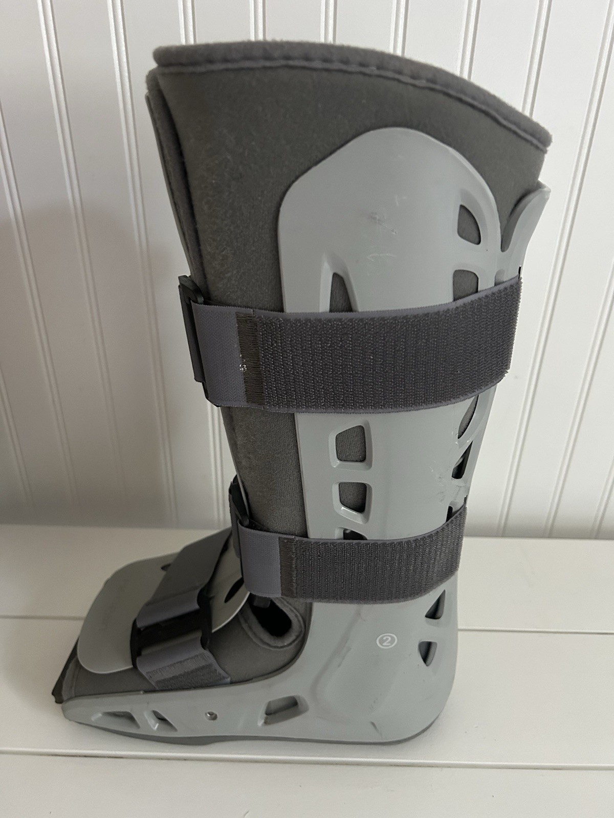 Aircast AirSelect Short Walker Brace / Walking Boot – Gray, Size: M