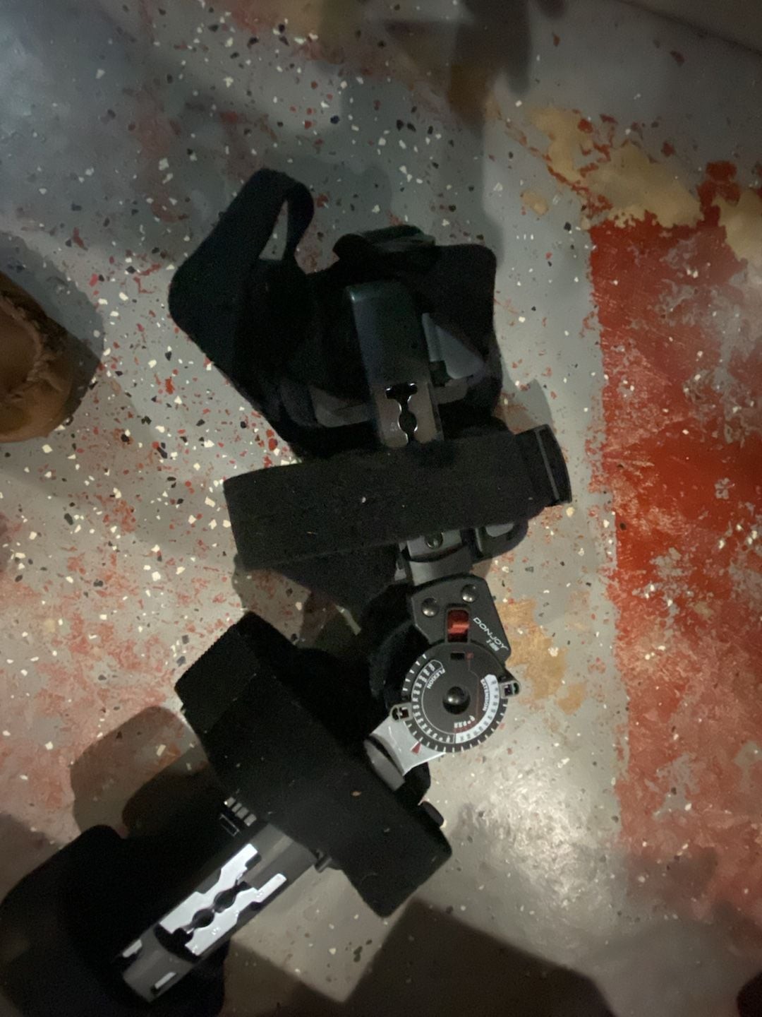 DonJoy X-ROM Post-Op Universal Hinged Knee Brace