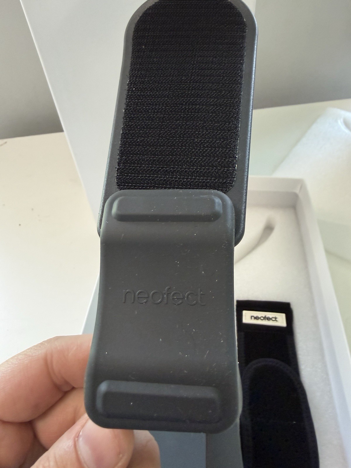 neofect brace and support step dynamic medium/left Men7-11 women8-12