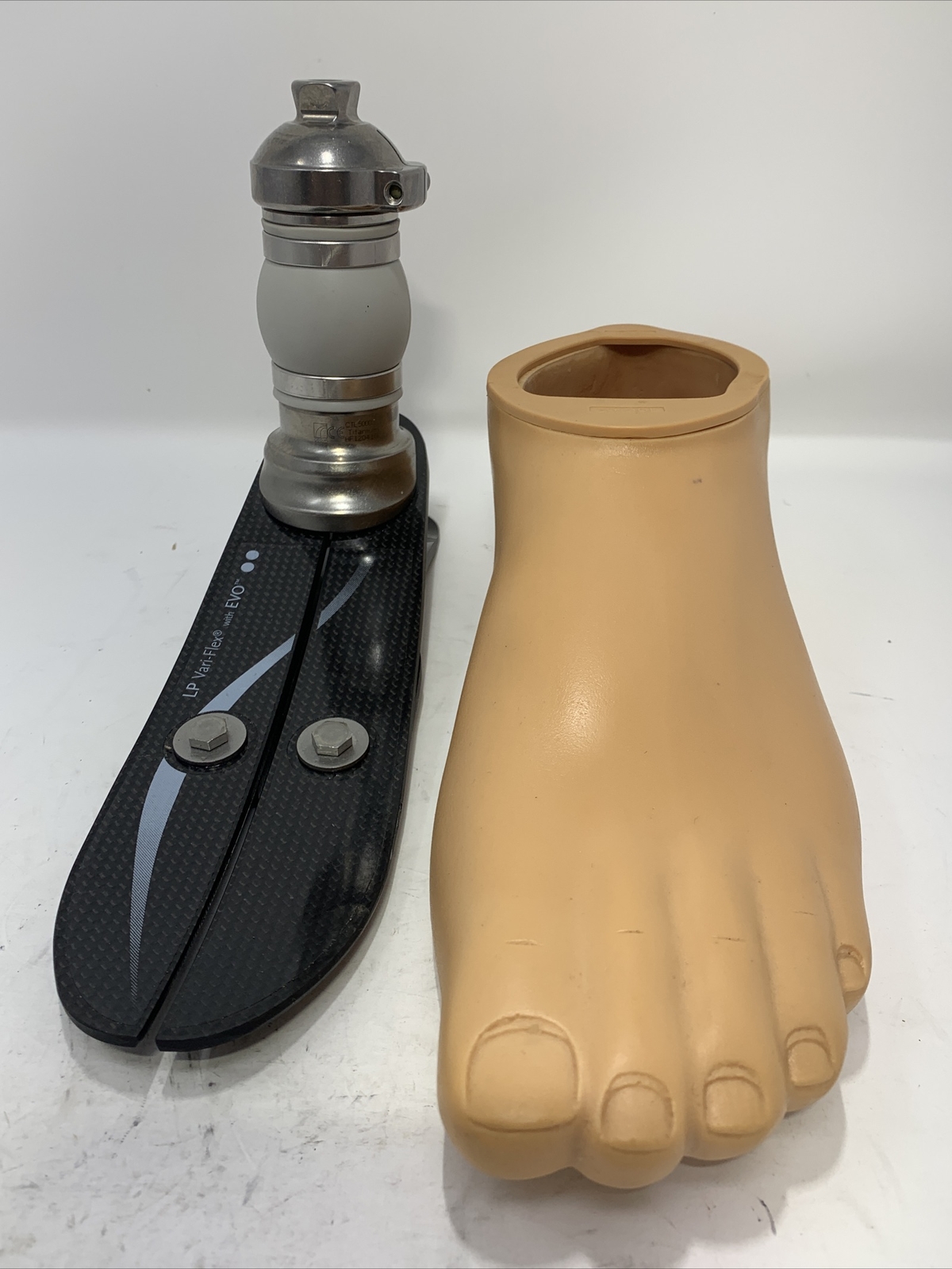 ossur LP rotate vari-flex Prosthetic Foot size 29 category 5. Variflex Torsion