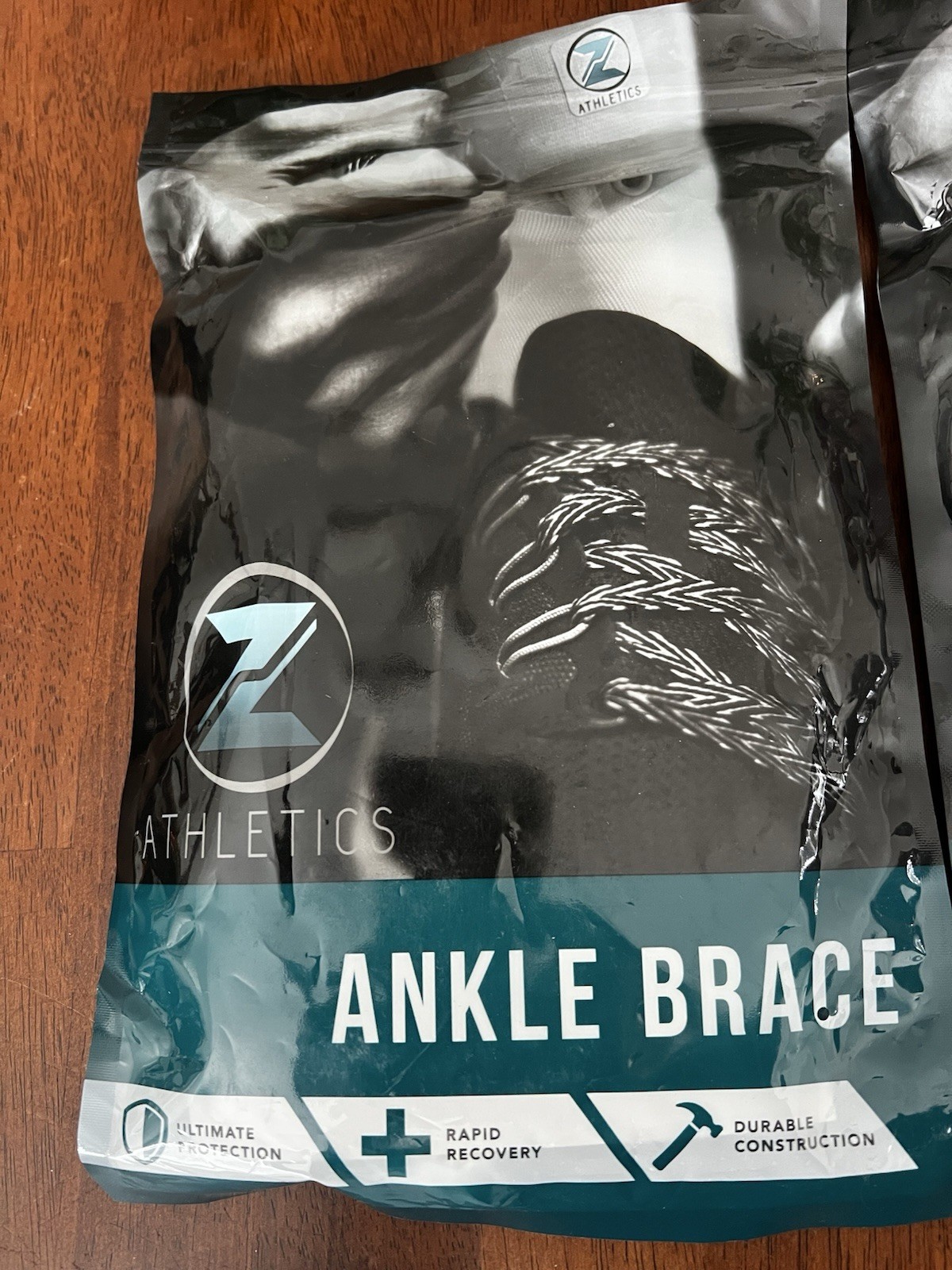 Z Athletics Zenith Ankle Brace Size M Adjustable Compression Support White New