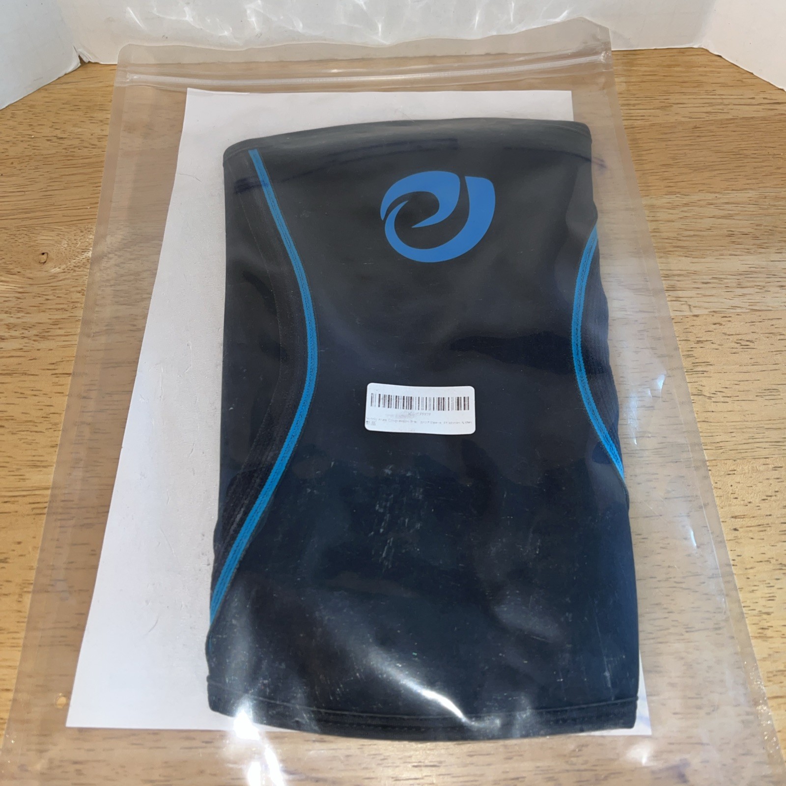 Nvorliy Neoprene Compression Knee Sleeve Waterproof Size Medium NEW!