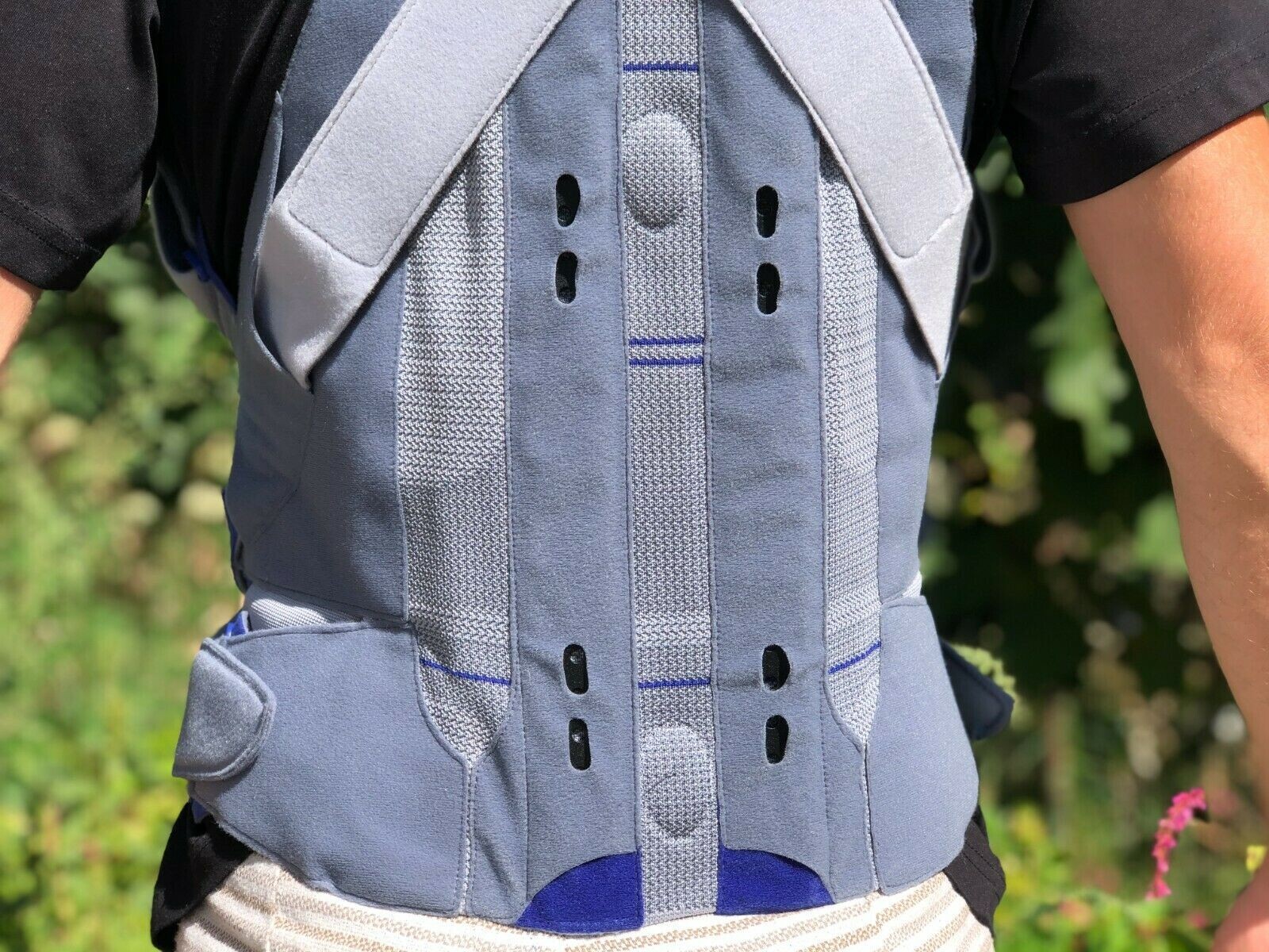 Bauerfeind Softec Dorso Short Back Spine Support Corset Posture Corrector Size 2