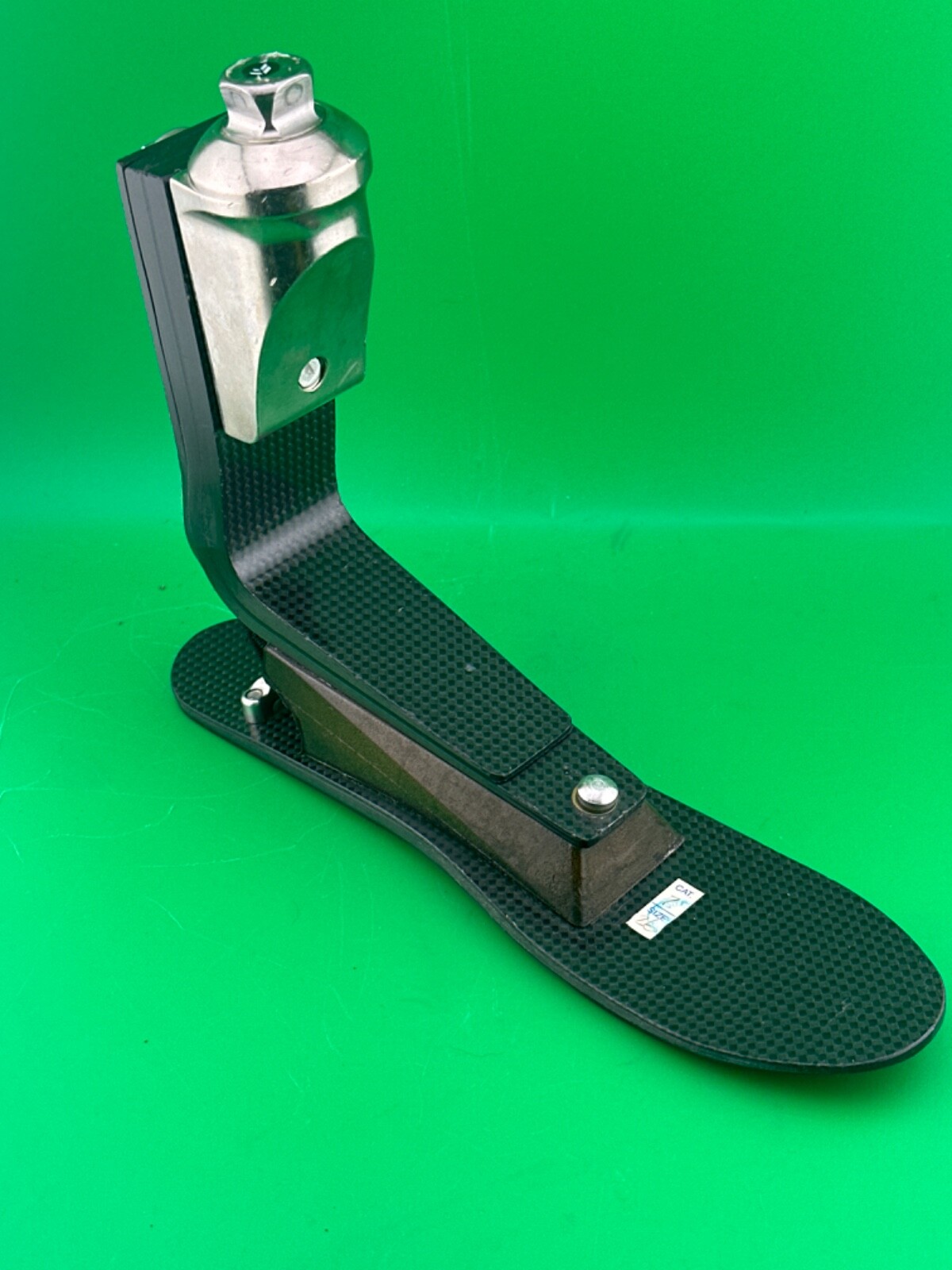Ossur Talux prosthetic foot. Size 26. Left or right. Category 4. No shell.