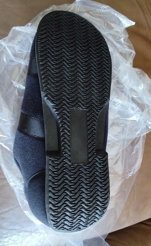 New in open pack Adult Ossur Post-Op Adjustable Soft Top Shoe Sz XL Length 12″