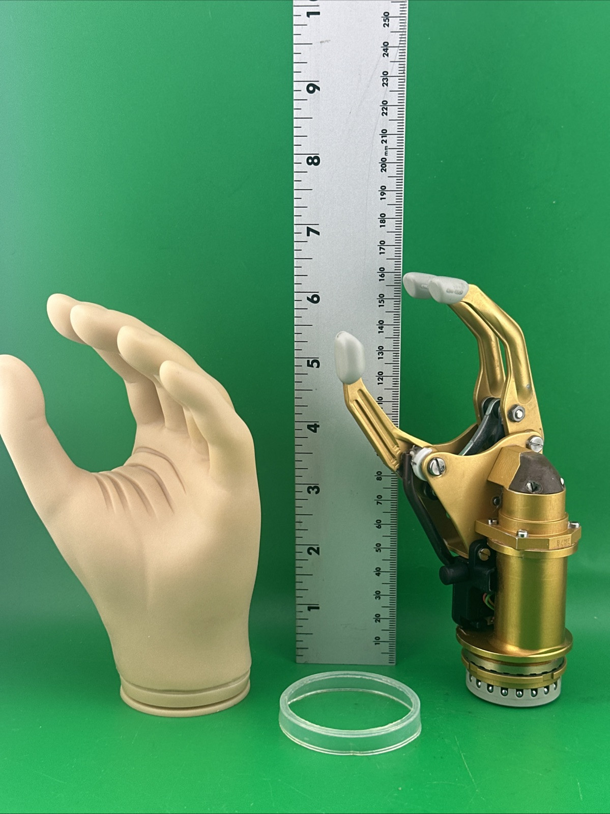 OTTOBOCK Otto Bock System Electric Hand Digital Twin. 8E38=7. Left Hand