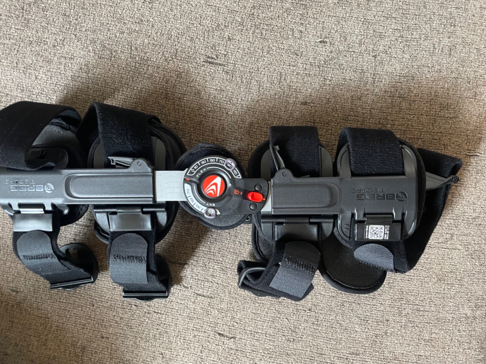Breg T-Scope Premier Post Op Knee Brace – Black (08814)