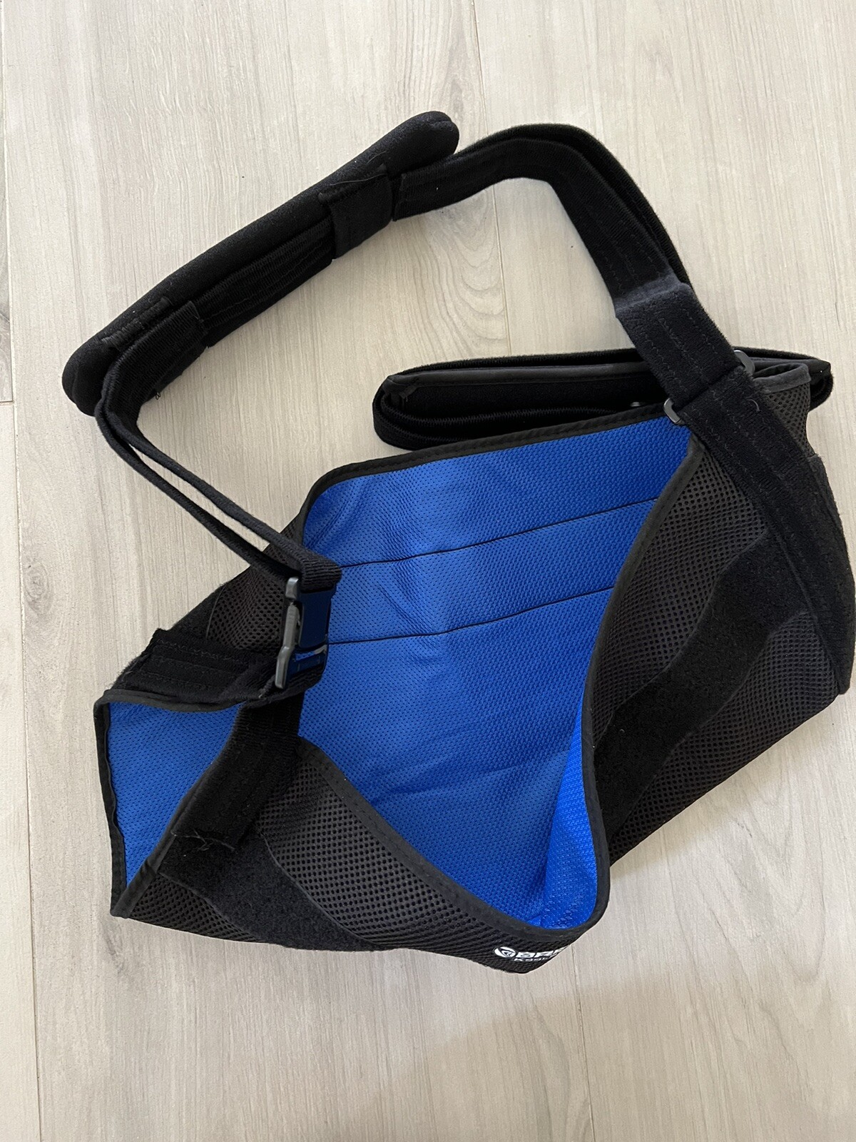 Breg Kool Shoulder Sling Black and Blue Soft