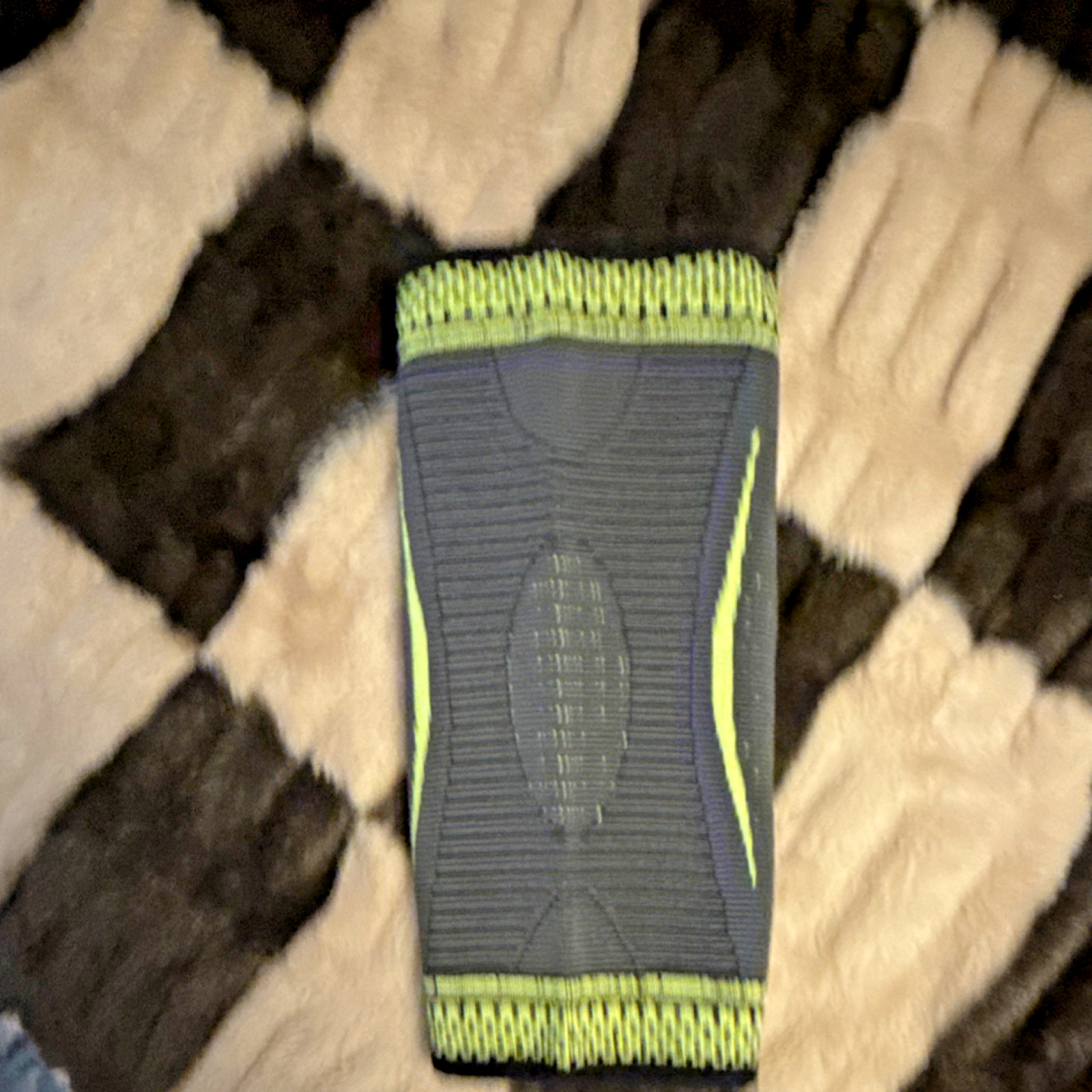 Black Green Knee Compression Sleeve Nylon Polyester Support Unisex
