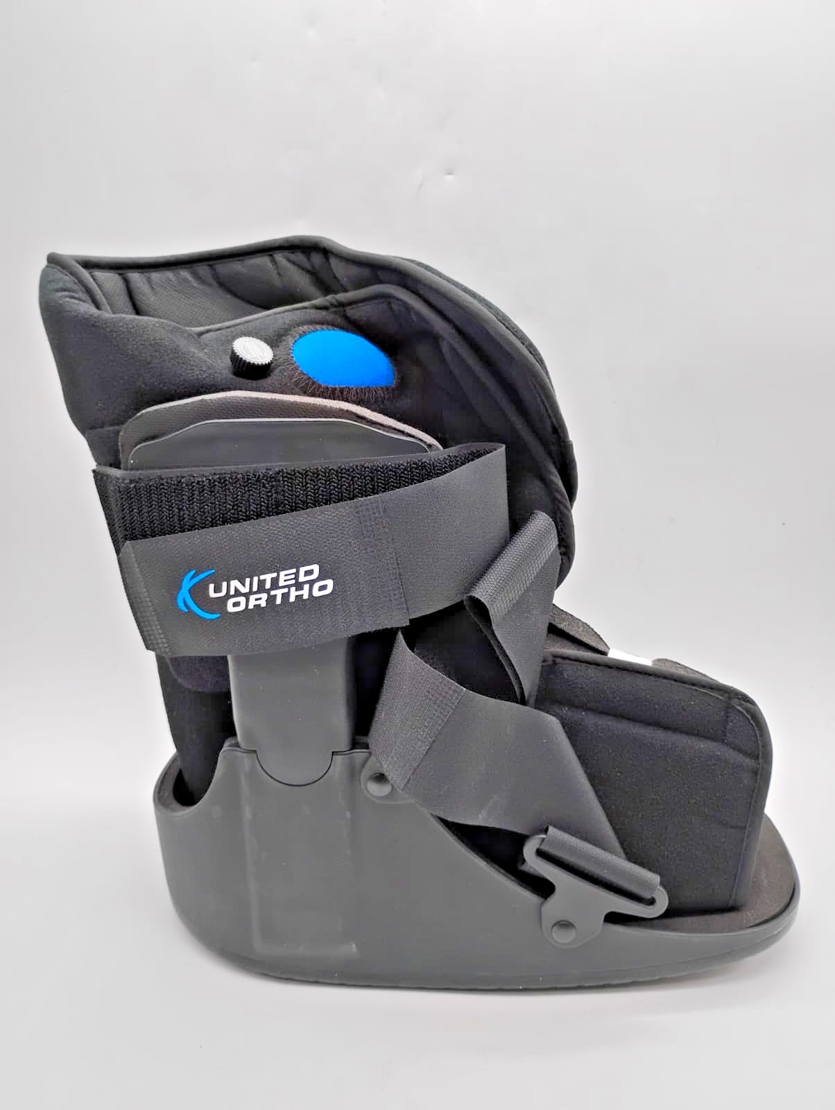 United Ortho USA14115 Short Air Cam Walker Fracture Boot Medium Black Left Right