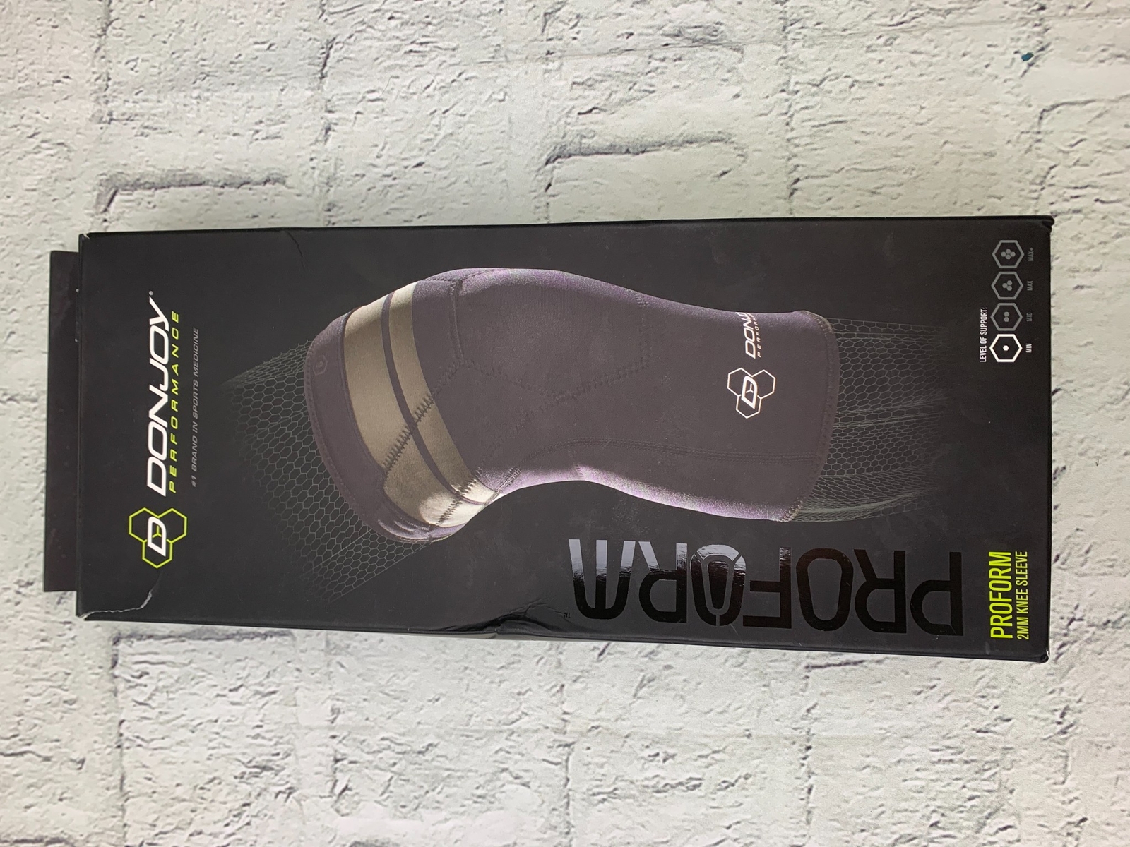 Performance Knee Support Compression Sleeve XL