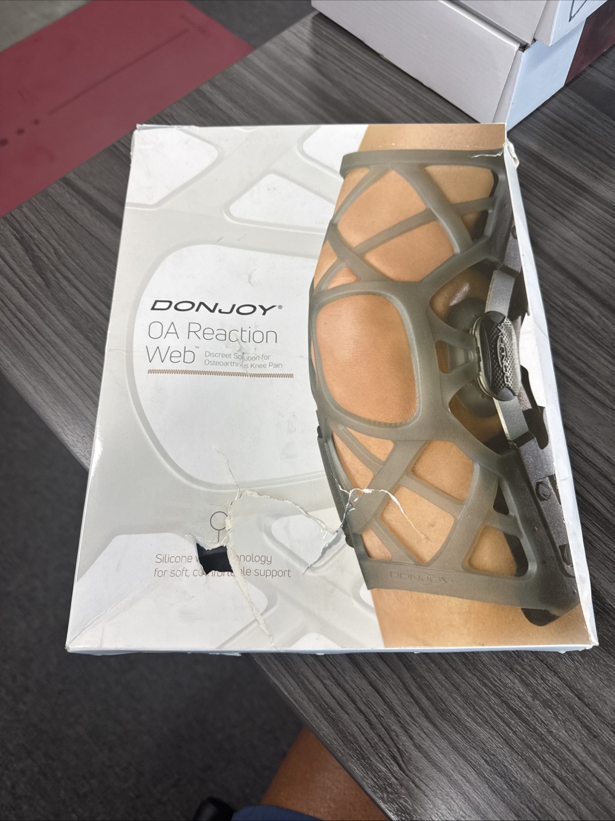 Donjoy OA Reaction Web Knee Brace 11-7427-L MDL,LT/LAT