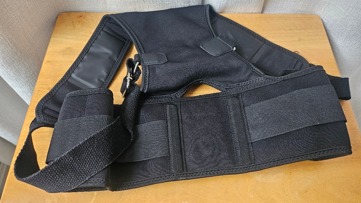 UpCore Smart Posture Corrector Kit with Controller Straps Black